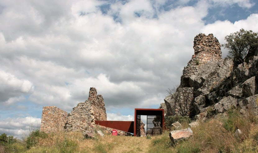Castillo de Peña del Acero, Spain